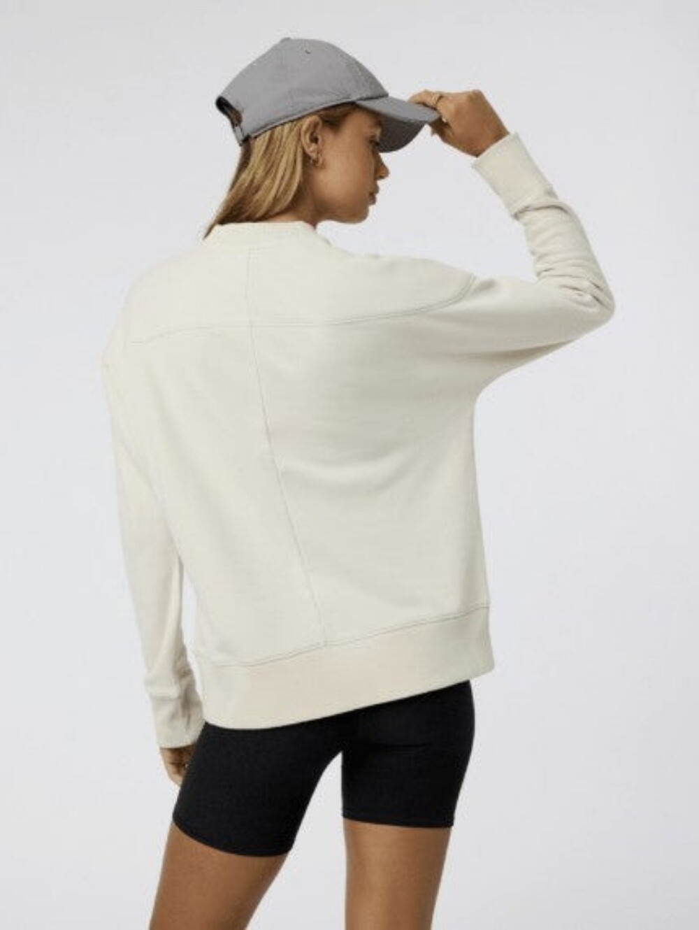 VUORI Sedona Weekender Crew Sweatshirt - Size XS - NWT - Picture 4 of 9